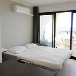 Apartment 753, 4 Personnes, Vue By Palmazur Cannes