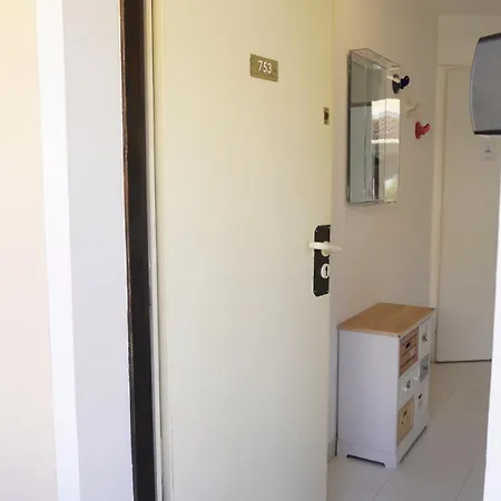 753, 4 Personnes, Vue By Palmazur Apartament *